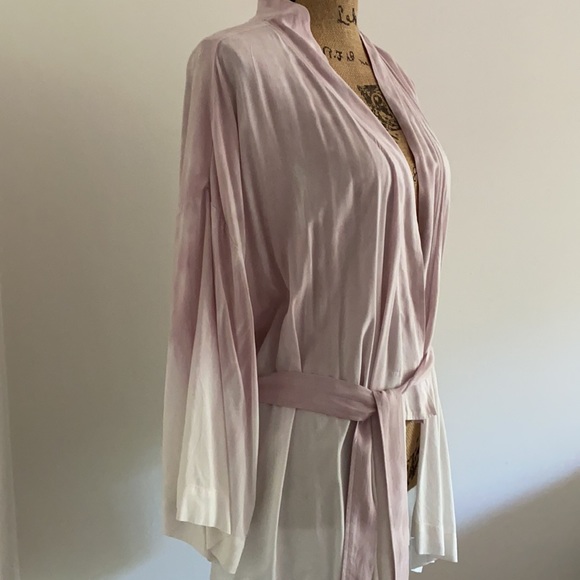 NEW Anthropologie Cloth & Stone Ombre Kimono Wrap Jacket Lavender White M - Picture 3 of 8